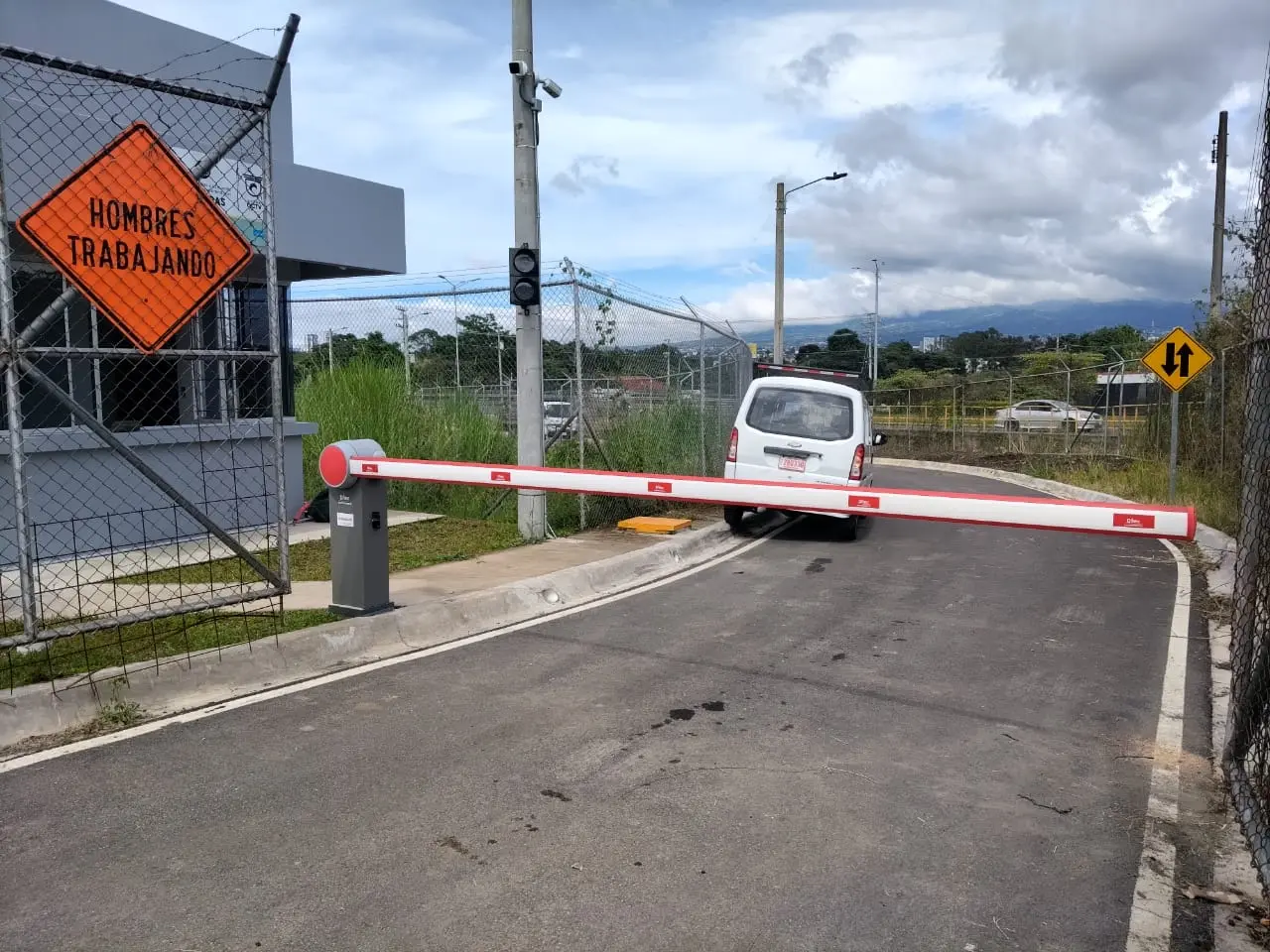 Barreras automáticas QIK en Ciudad Vial